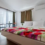 Gasthof Njavro 3*